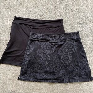 Set of two skorts
